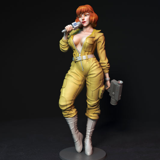 Reporter Girl Pinup 3D Resin Figurine Model Kit